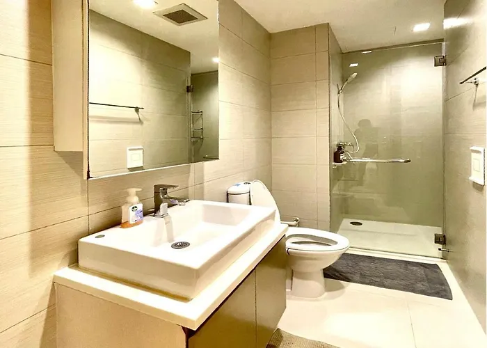 Supreme Spacious 2-bedroom In Prime Location! Bts Thonglor Bangkok